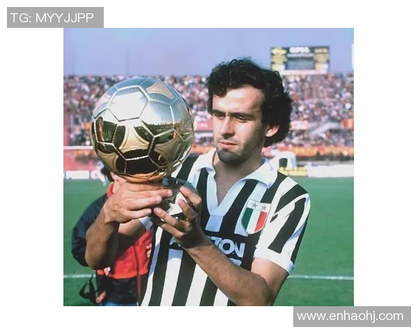 探索足球界的传奇人物乌的故事与成就揭秘 探索足球界的传奇人物乌的故事与成就揭秘