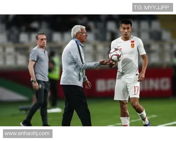 武汉足球队在全国耐力排行榜中荣登第三名展现出强大实力与拼搏精神 武汉足球队在全国耐力排行榜中荣登第三名展现出强大实力与拼搏精神